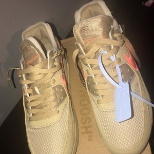 Off-white ore shoes